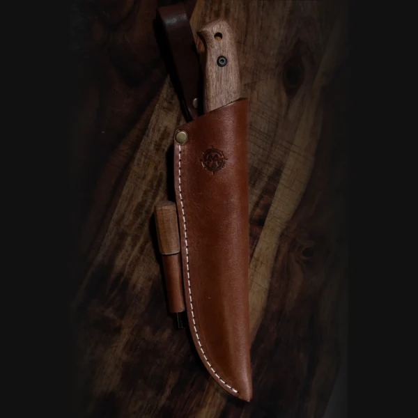 SuMa STEEL & FIRE - HUNTING KNIFE & FERRO ROD - Image 4